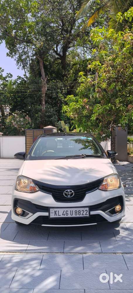 Toyota Etios Liva [2017-2020] 1.2 V Sp, 2019, Petrol
