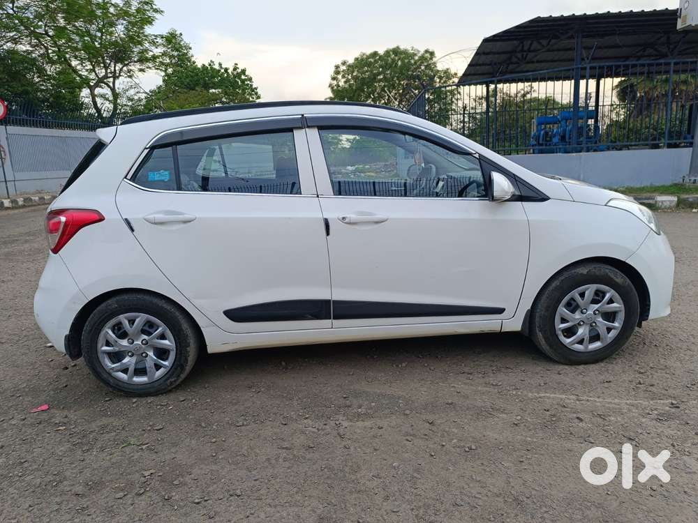 Hyundai Grand I10 Sportz(o) 1.2 Mt, 2018, Cng & Hybrids