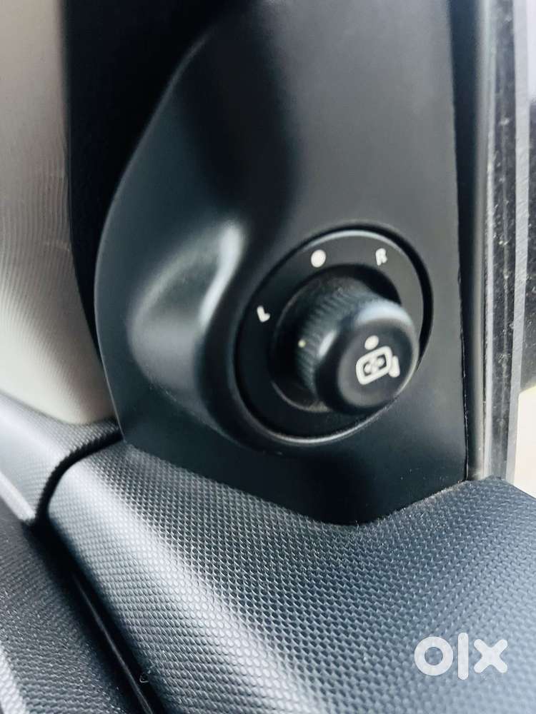 Tata Nexon 1.2 Revotron Xm Plus (s), 2019, Petrol