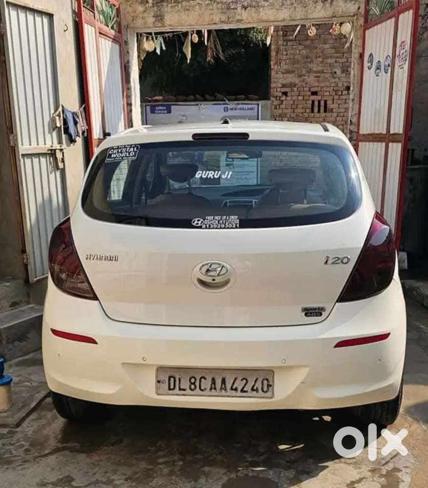 Hyundai I20 2012 Cng & Hybrids 82000 Km Driven