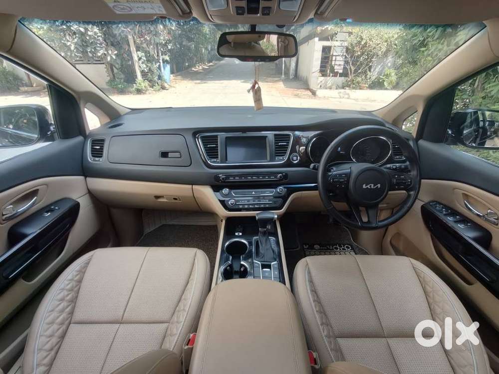 Kia Carnival Limousine Plus 7 Str, 2022, Diesel