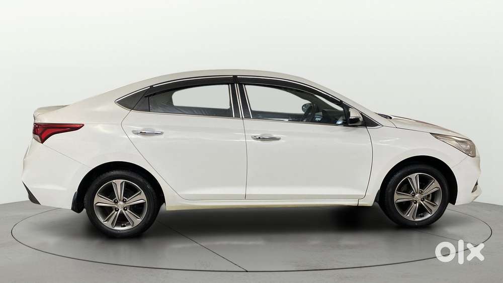 Hyundai Verna 1.6 Vtvt Sx, 2019, Petrol