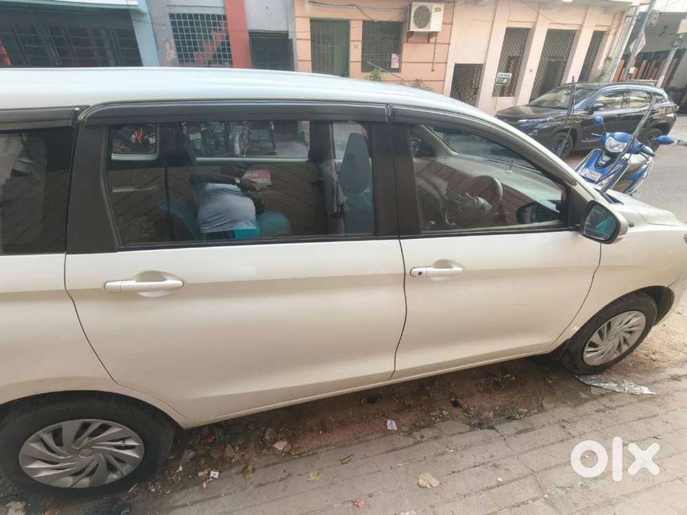 Ertiga Vxi Petrol Automatic