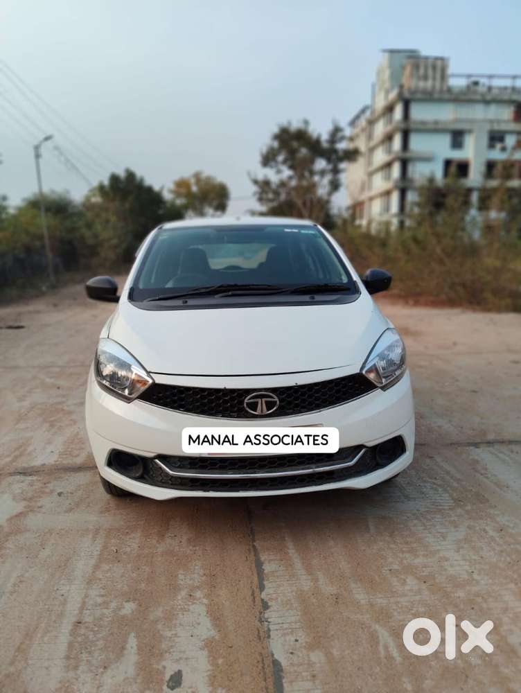 Tata Tiago 1.2 Revotron Xm, 2017, Petrol