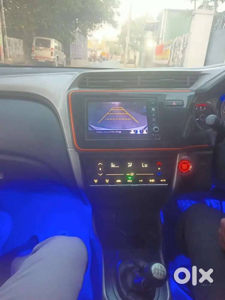 Honda City 2017 Model Diesel 
Dealer Not Entry 
Buyer Only 
Car Good