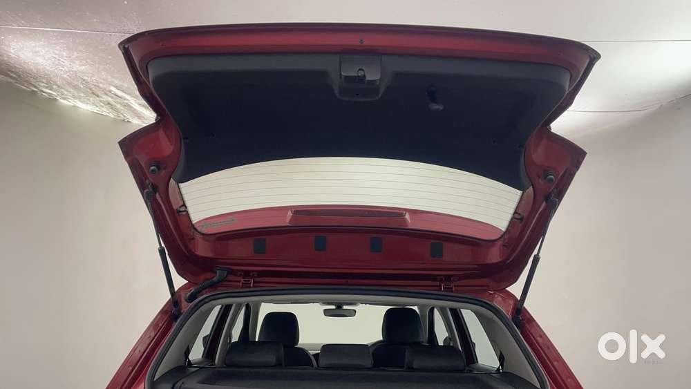 Volkswagen Taigun Topline 1.0 Tsi At (electric Seats), 2022, Petrol