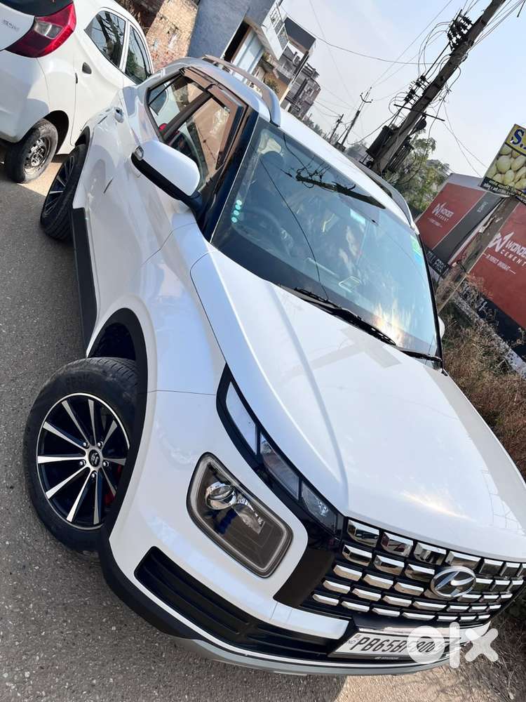 Hyundai Venue Petrol 2023