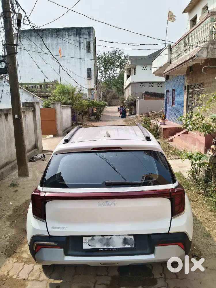 Kia Sonet 2024 Petrol 25000 Km Driven
