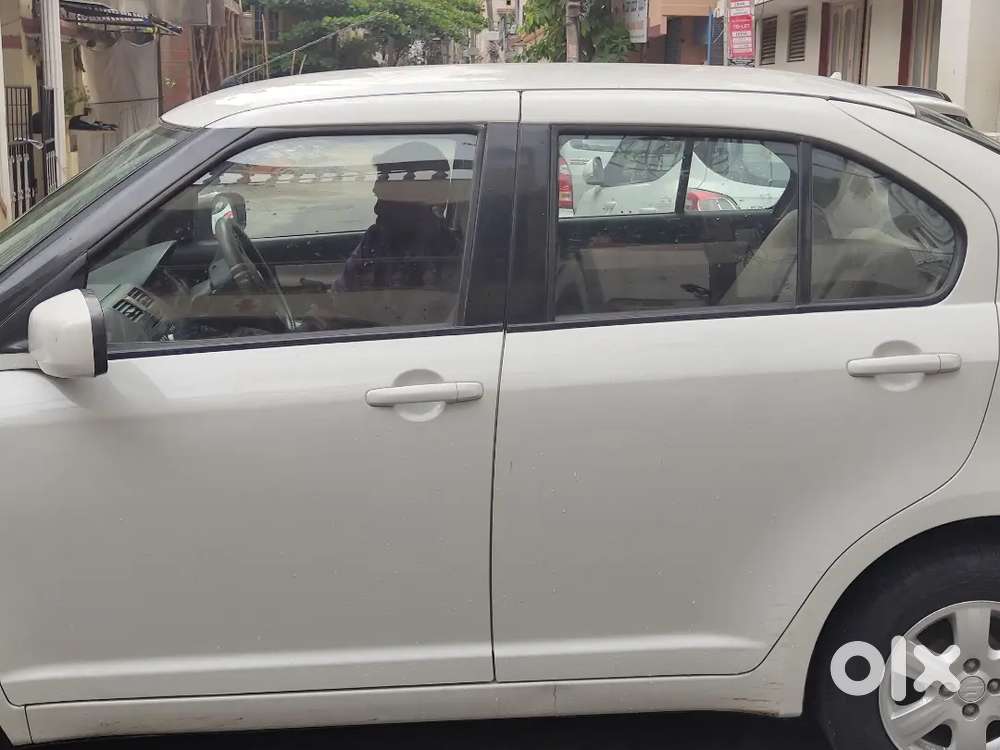 Maruti Suzuki Swift Dzire 2012 Petrol 65000 Km Driven