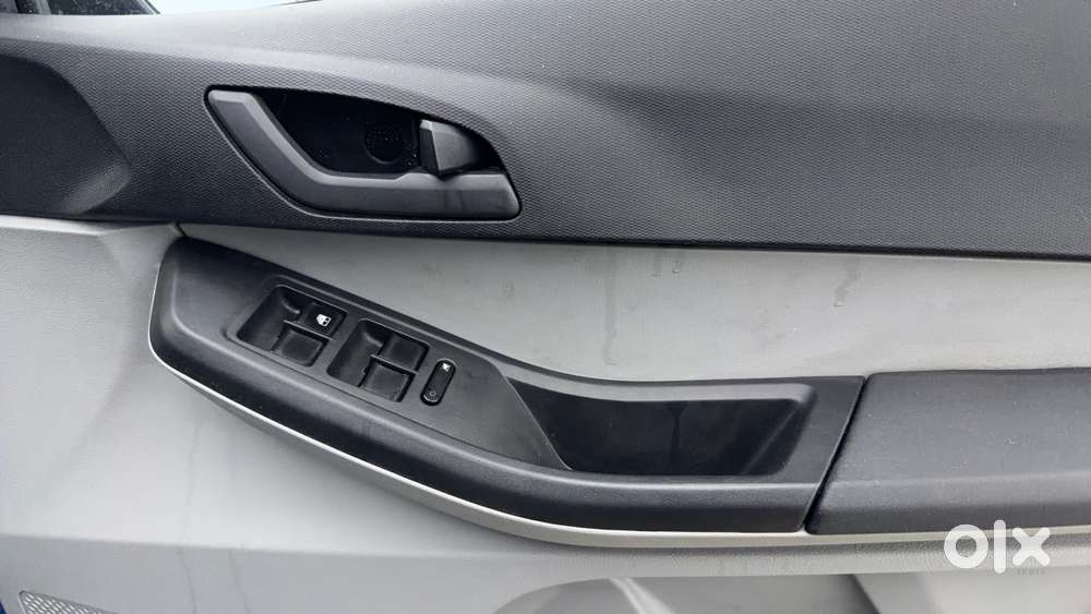 Tata Tiago 1.2 Revotron Xta, 2024, Cng & Hybrids