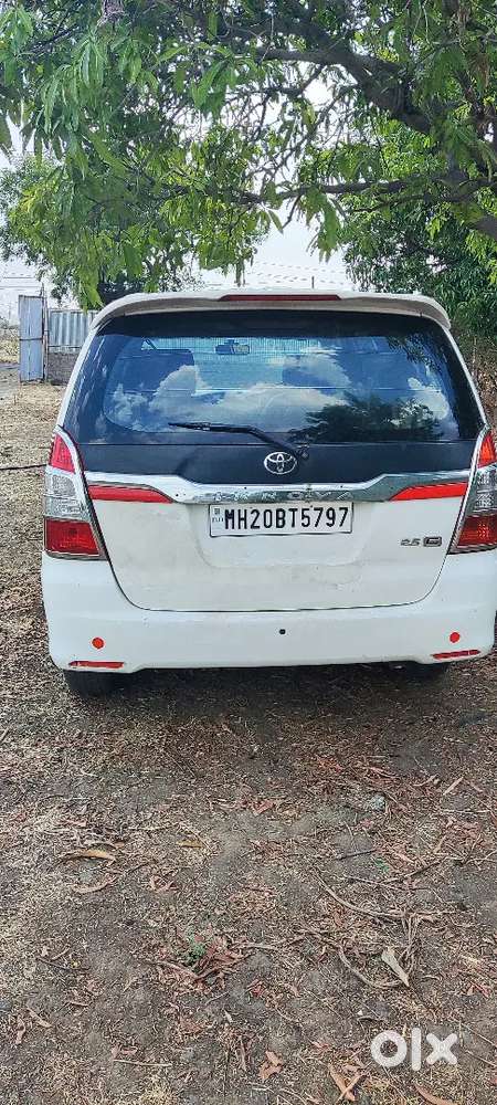 Toyota Innova 2011 Diesel Well Maintained