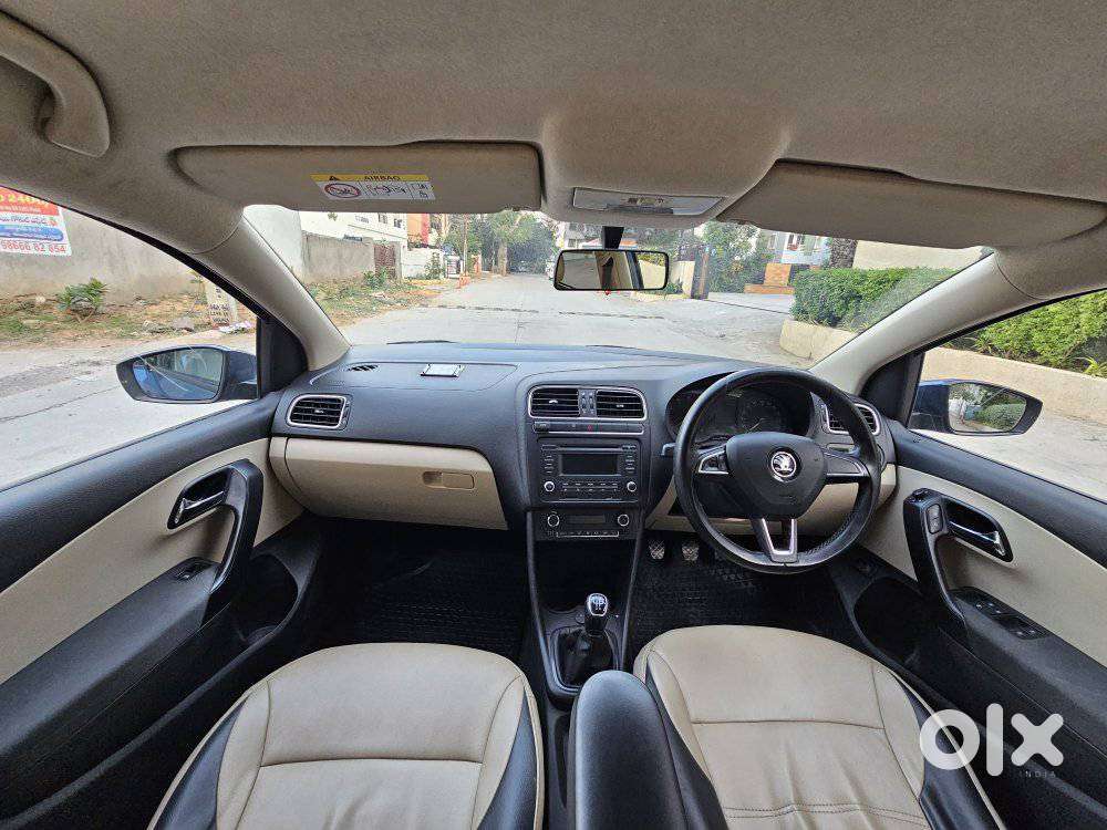 Skoda Rapid 1.0 Ambition Tsi, 2018, Petrol