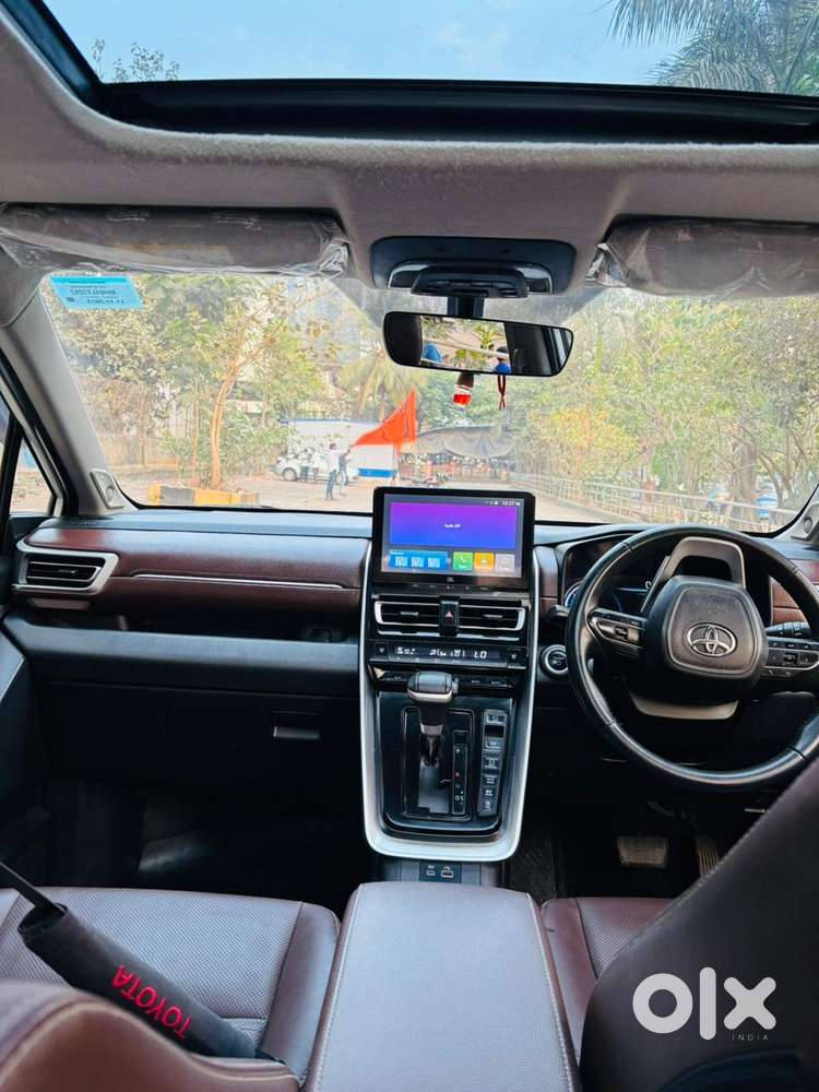 Toyota Innova Hycross 2.0 Zx Hybrid 7 Str, 2023, Electric