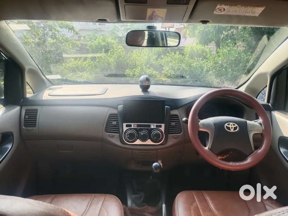 Toyota Innova 2.5 G 2015