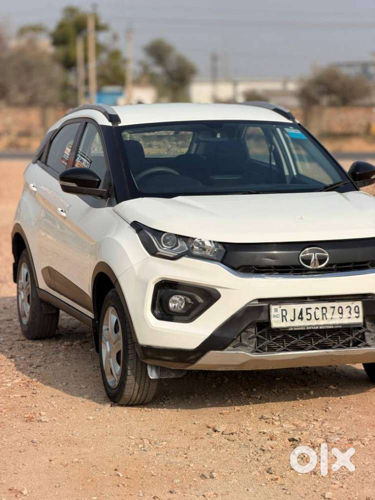 Tata Nexon 1.2 Revotron Xz, 2022, Petrol
