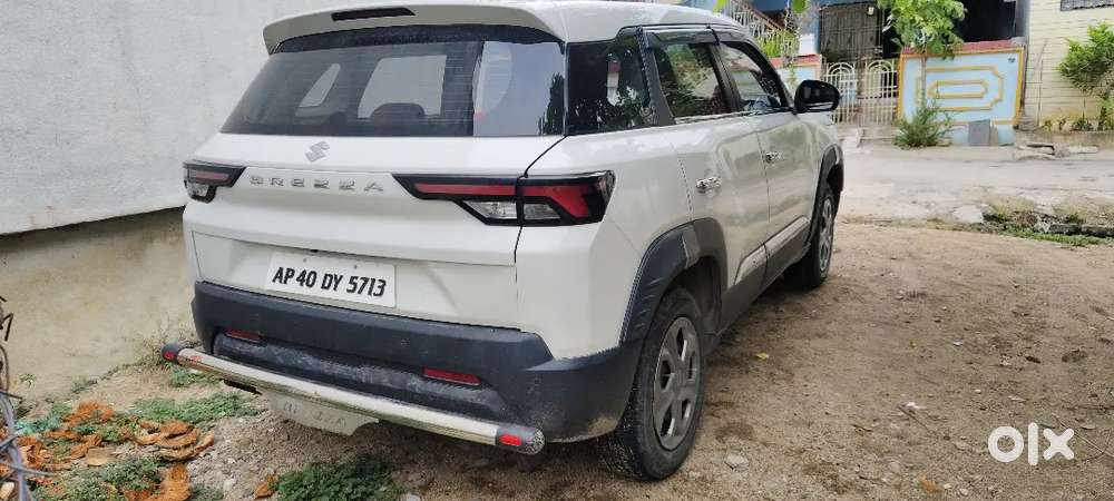 Maruti Suzuki Brezza 2024 Petrol Well Maintained