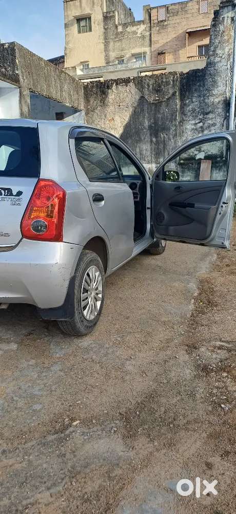 Toyota Etios Liva 2012 Diesel 89000 Km Driven