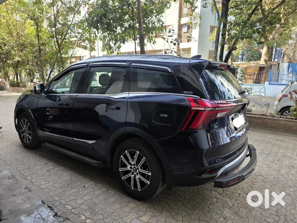 Xuv700-ax7-l-m Like New, 3yrs Mahindra Warranty,doctors Car,26k Kms