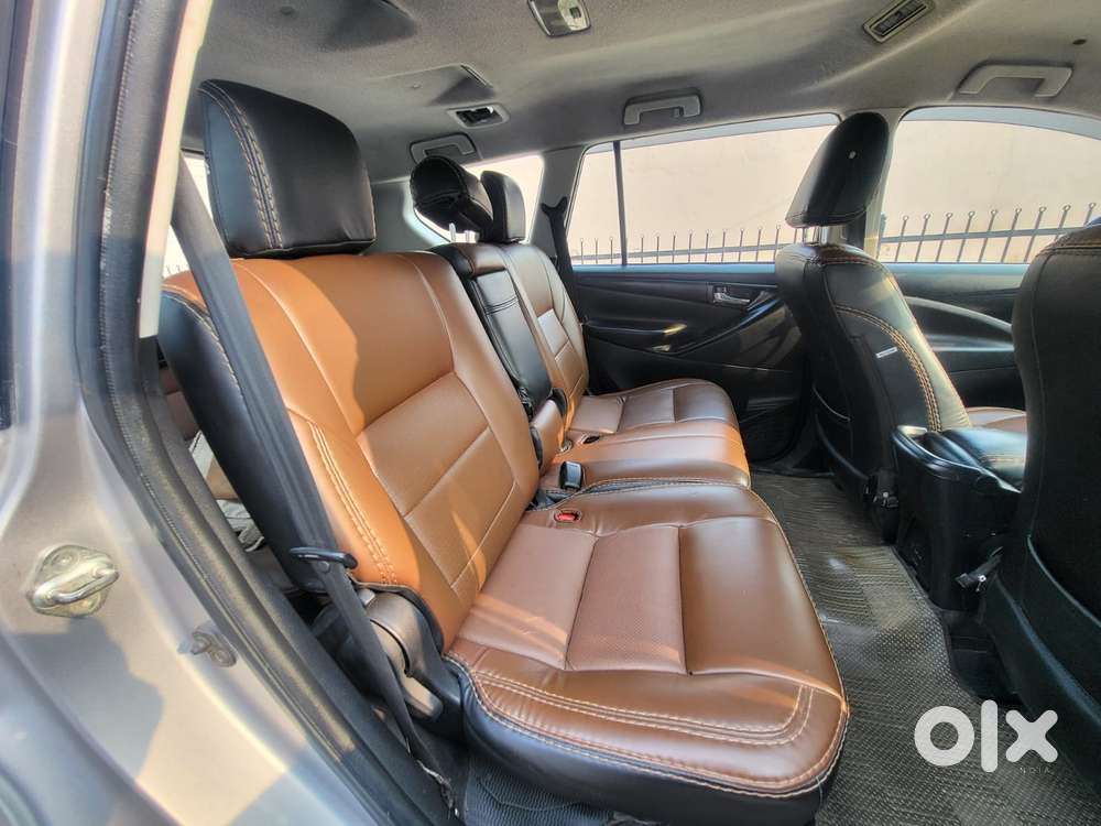 Toyota Innova Crysta 2.4 G Mt 8s, 2017, Diesel