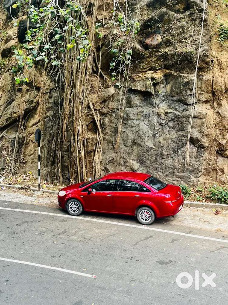 Fiat Linea 2009 Diesel 180000 Km Driven