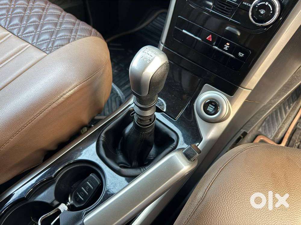 Mahindra Xuv500 W7, 2021, Diesel