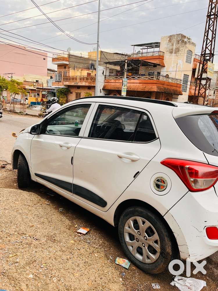 Hyundai Grand I10 Sportz 2016