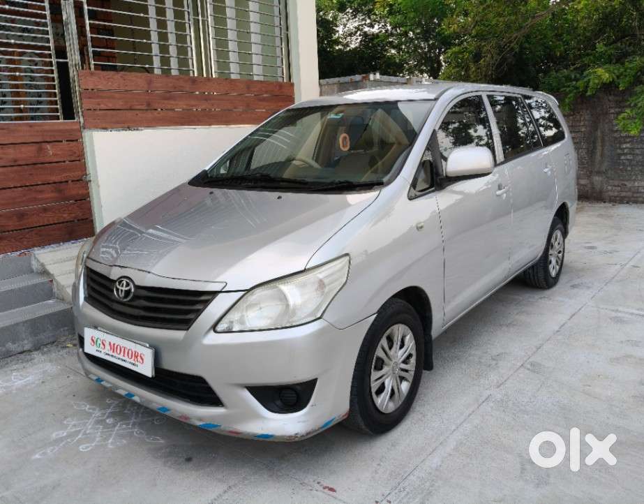 Toyota Innova 2.5 Gx 8 Str Bs-iii, 2014, Diesel