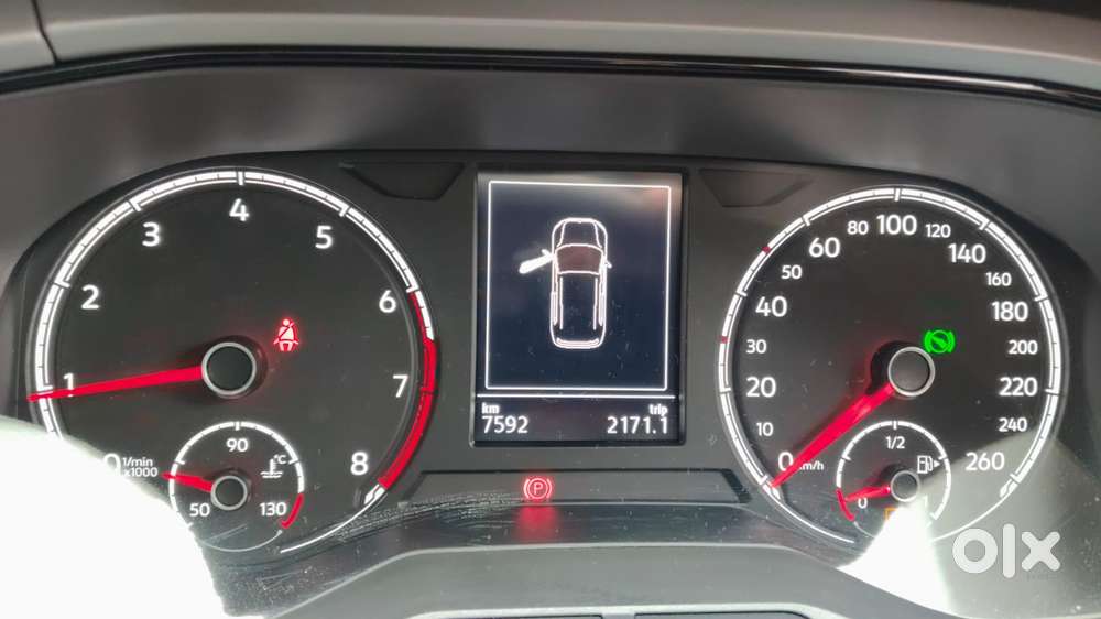 Volkswagen Taigun 1.0 Tsi Highline At, 2024, Petrol