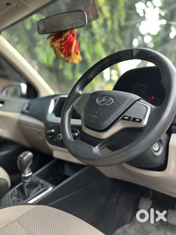 Hyundai Verna [ ] 1.6 E Vtvt, 2017, Petrol
