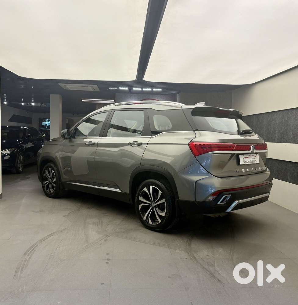 Mg Hector Plus Sharp Pro 1.5 Turbo Petrol Cvt 7 Str, 2023, Petrol