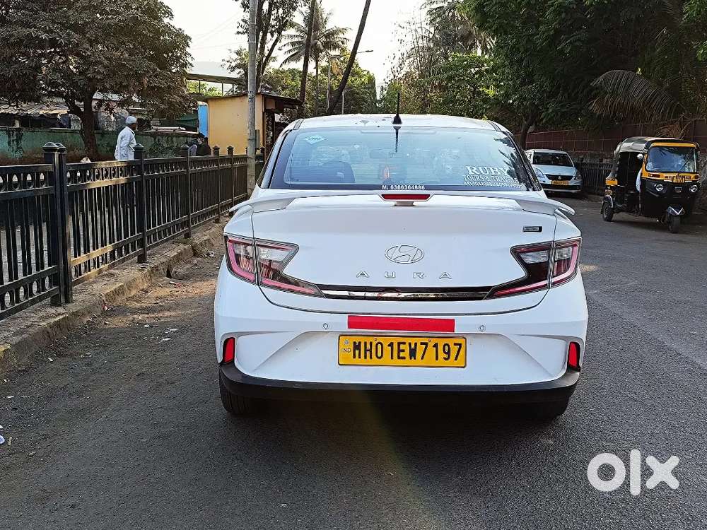 Hyundai Aura 2025 Cng & Hybrids 32000 Km Driven Class Condition