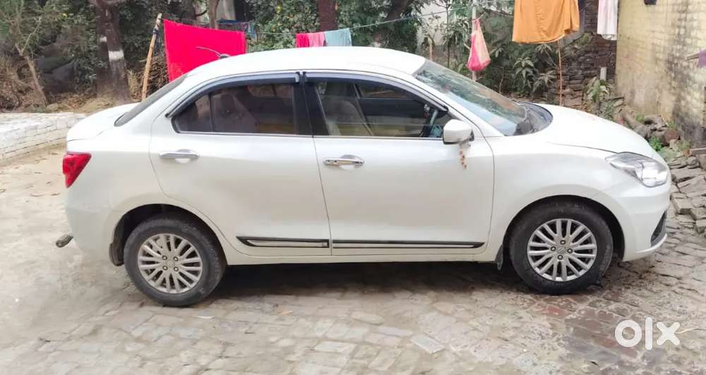 Maruti Suzuki Swift Dzire 2022 Petrol