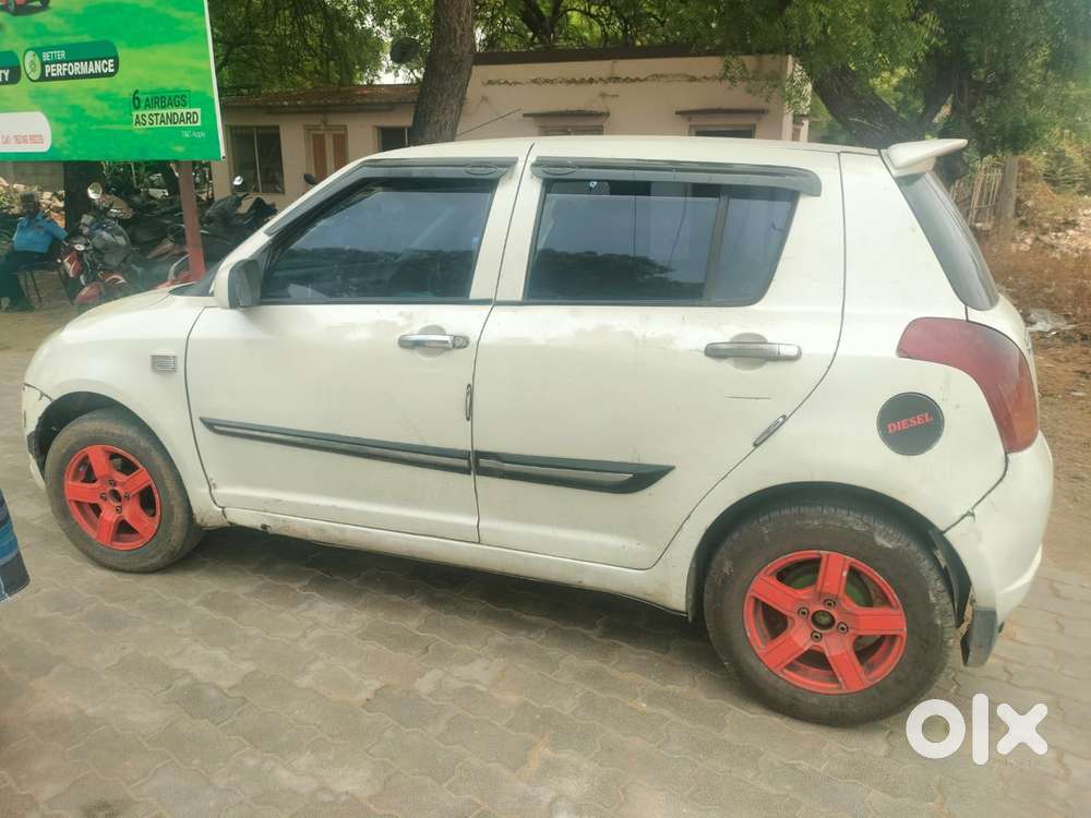 Maruti Suzuki Swift 2004-2010 Vxi Bsiii, 2007, Petrol
