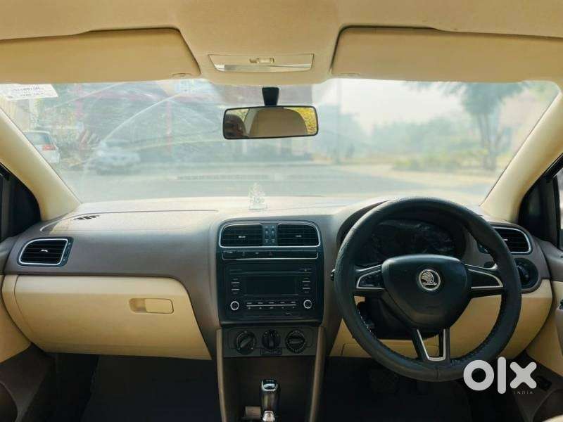 Skoda Rapid 2013-2016 1.5 Tdi At Ambition With Alloy Wheel, 2014, Di..