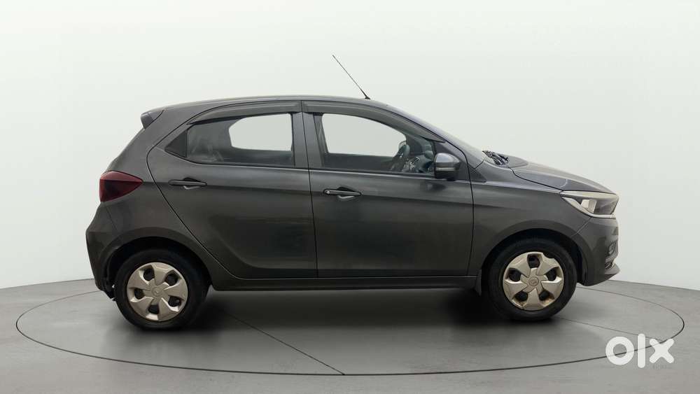 Tata Tiago 1.2 Revotron Xt, 2021, Petrol