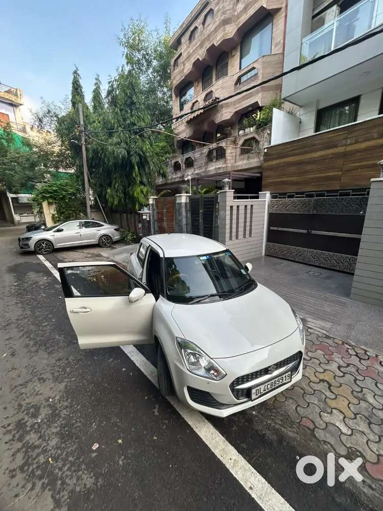 Maruti Suzuki Swift 2022.        New Condition Seat Cover New Alloy Wh