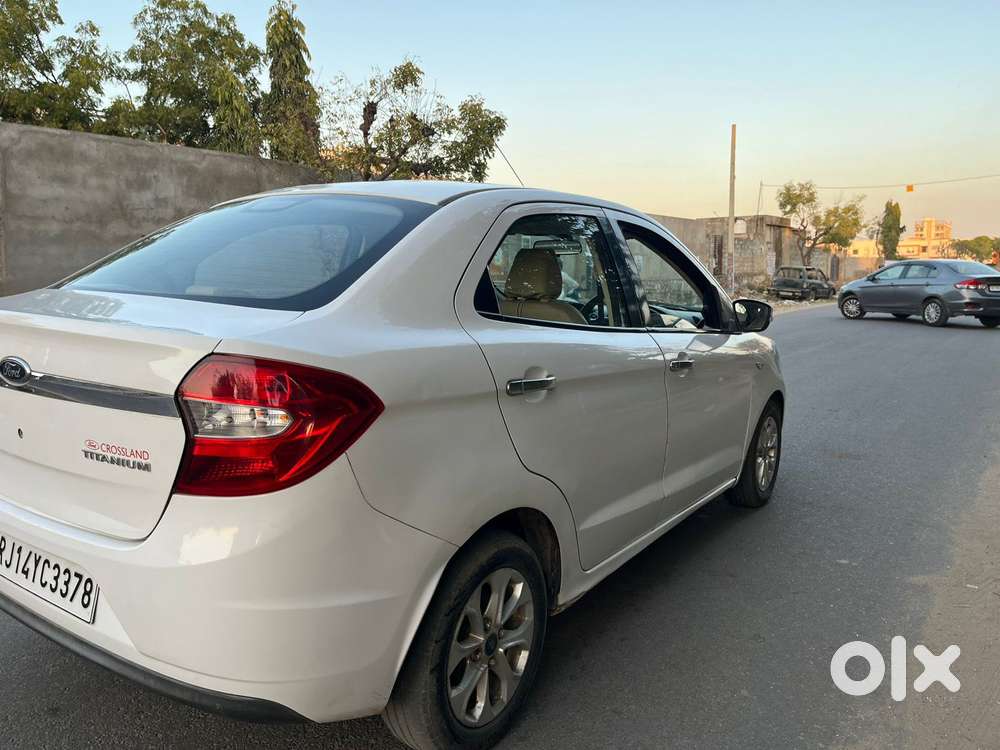 Ford Figo Aspire Titanium Plus, 2017, Petrol