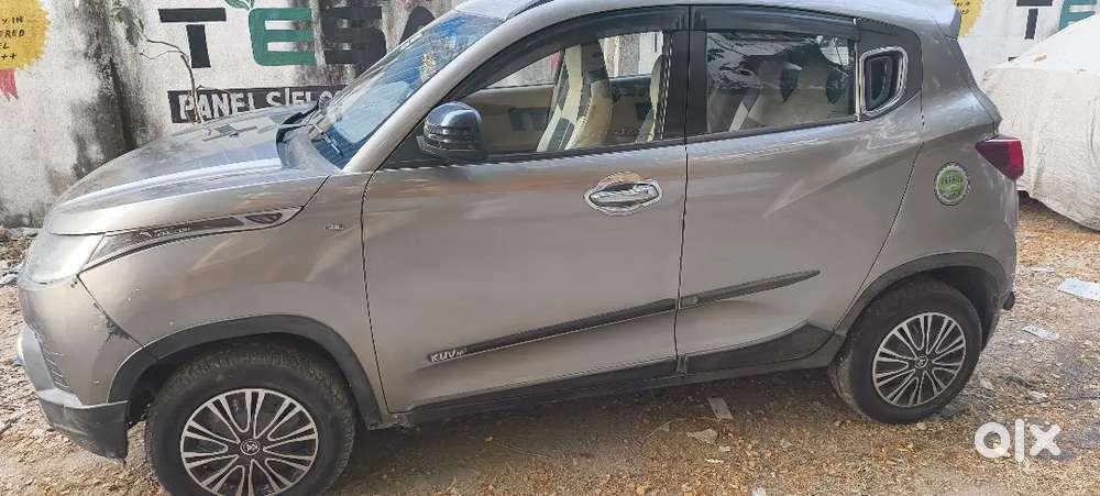 Mahindra Kuv 100 2015 Petrol 90000 Km Driven