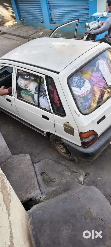 Maruti Suzuki 800 2010