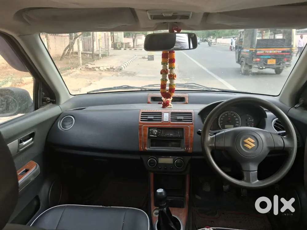Maruti Suzuki Swift 2006 Lpg 100000 Km Driven