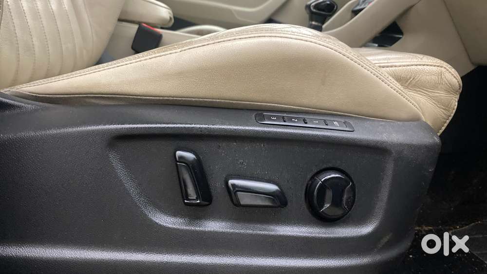 Skoda Karoq 1.5 Style At, 2020, Petrol