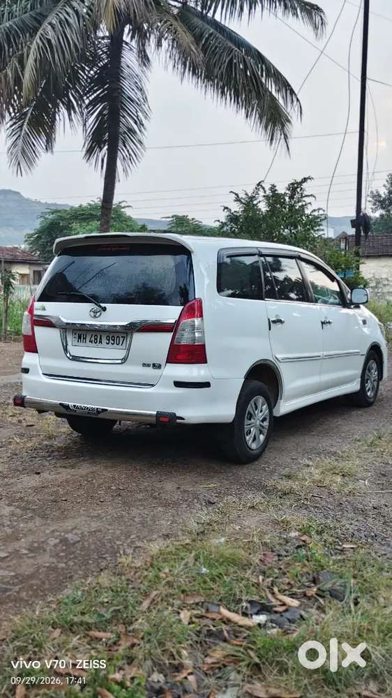 Toyota Innova 2.5 G 2012