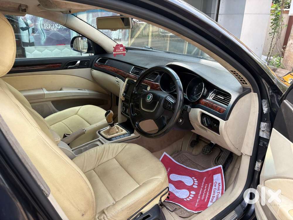 Skoda Superb 2008-2013 Ambition 2.0 Tdi Cr At, 2011, Petrol