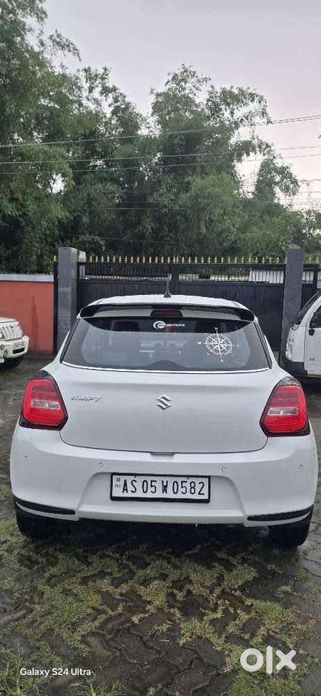 Maruti Suzuki Swift Vxi Optional, 2024, Petrol