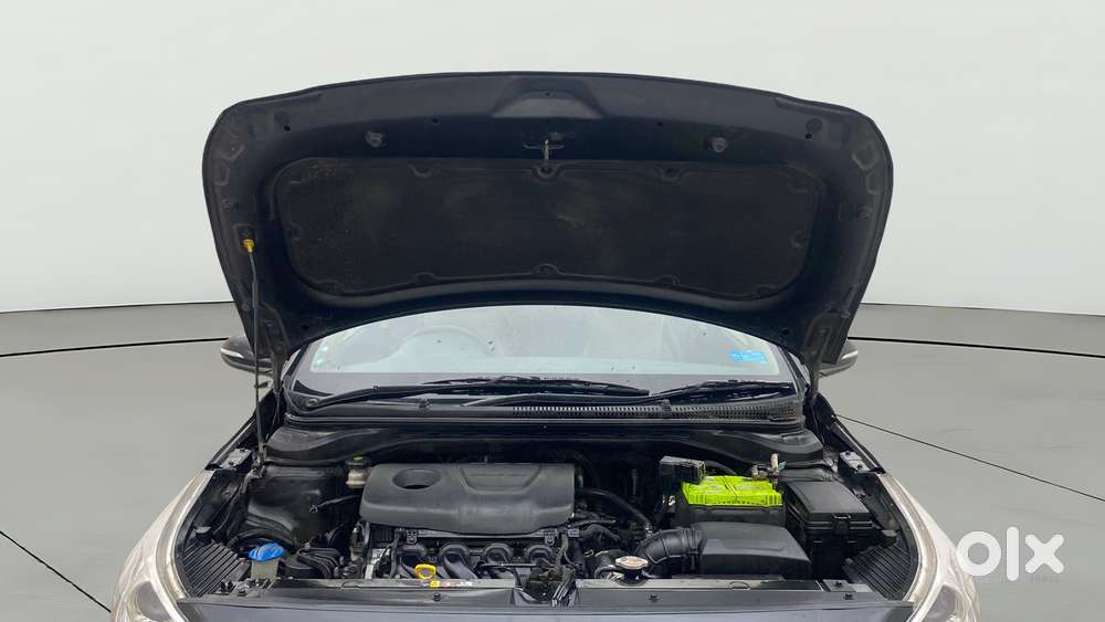 Hyundai Verna 1.6 Sx (o) Vtvt, 2017, Petrol