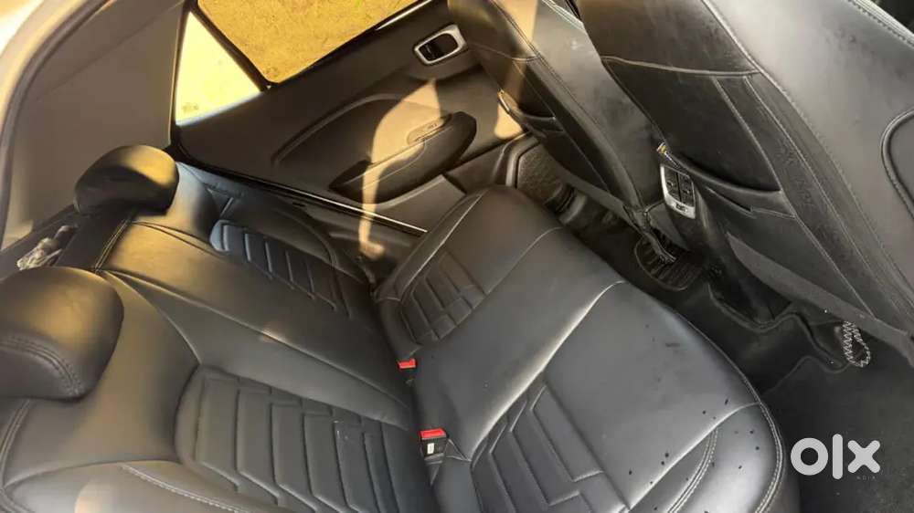 Hyundai New Venue 2020 Diesel 80000 Km Driven