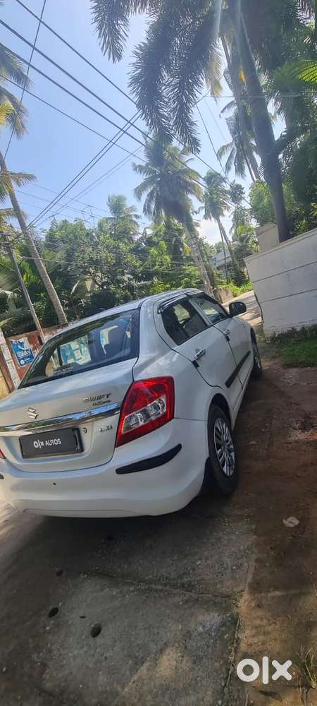 Maruti Suzuki Swift Dzire 1.2 Lxi (o), 2017, Petrol