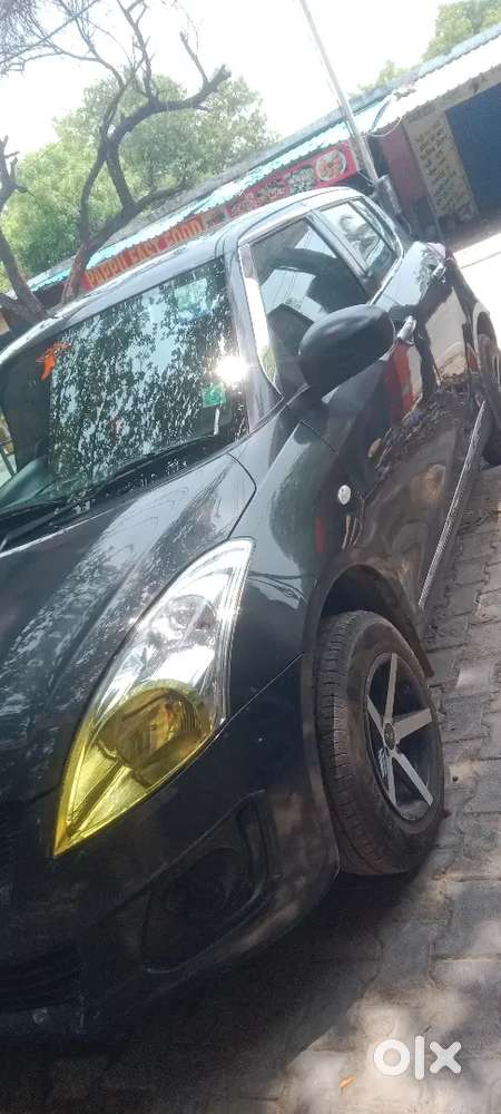 Maruti Suzuki Swift 2015 Petrol 51000 Km Driven