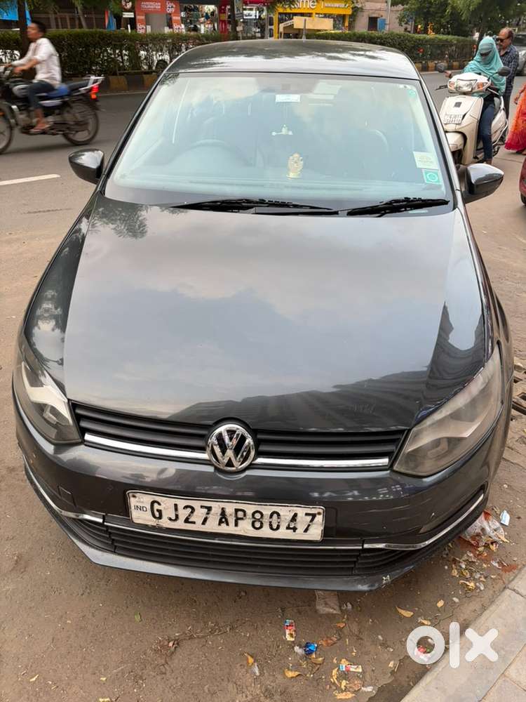Volkswagen Polo Petrol 2016