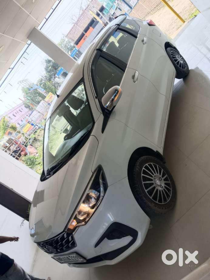 Maruti Suzuki Ertiga, 2023, Petrol